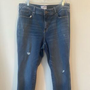 Lane Bryant 5 pocket Flex waistband Signature Fit Mid-rise skinny jeans, size 16